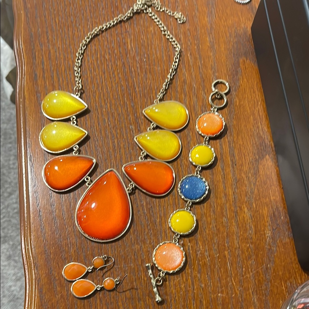 Charming Charlie Orange and Yellow Statement Necklace
